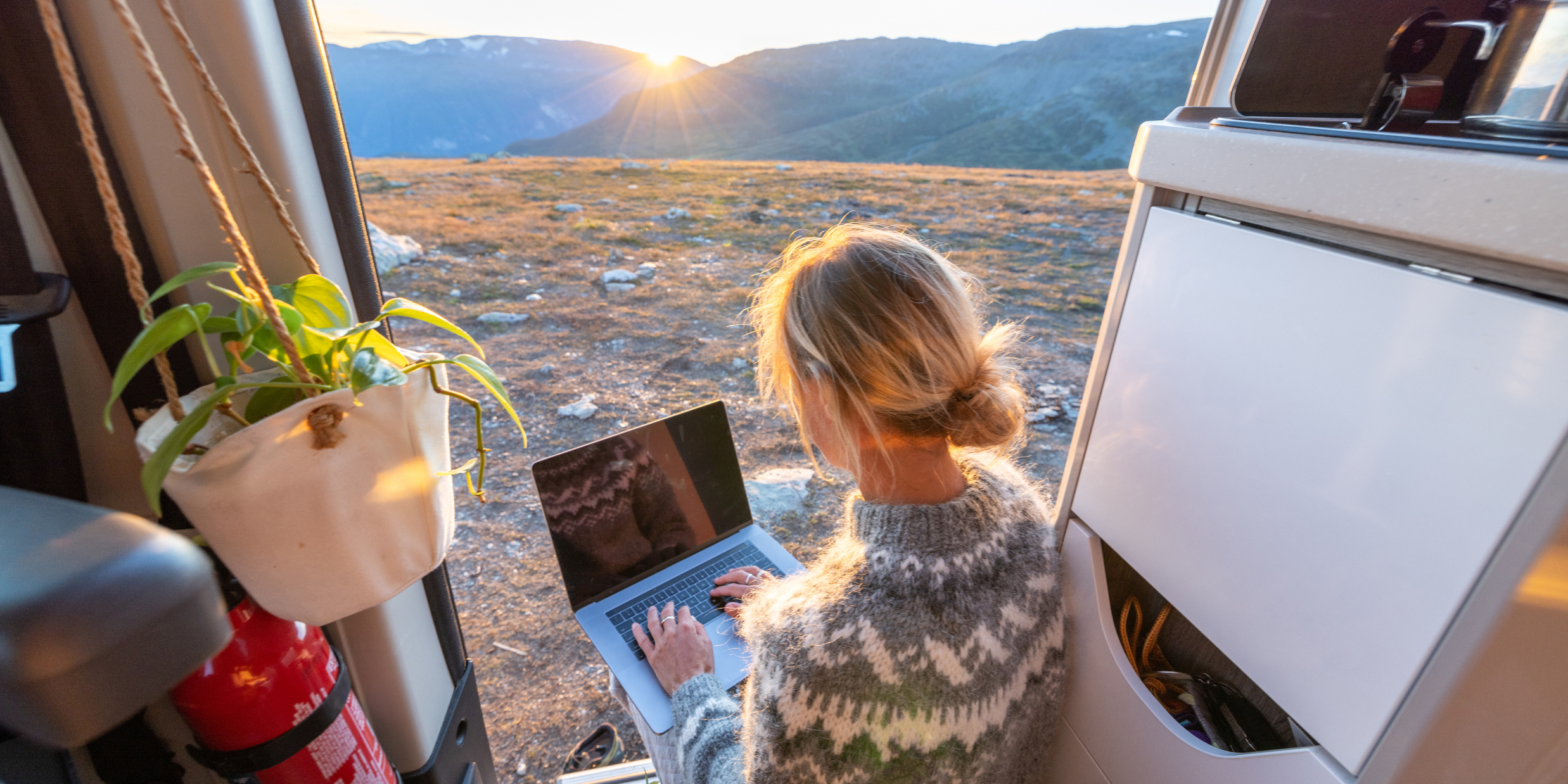 Can You Run a Product Business While Traveling? How We Run MABLE Remotely